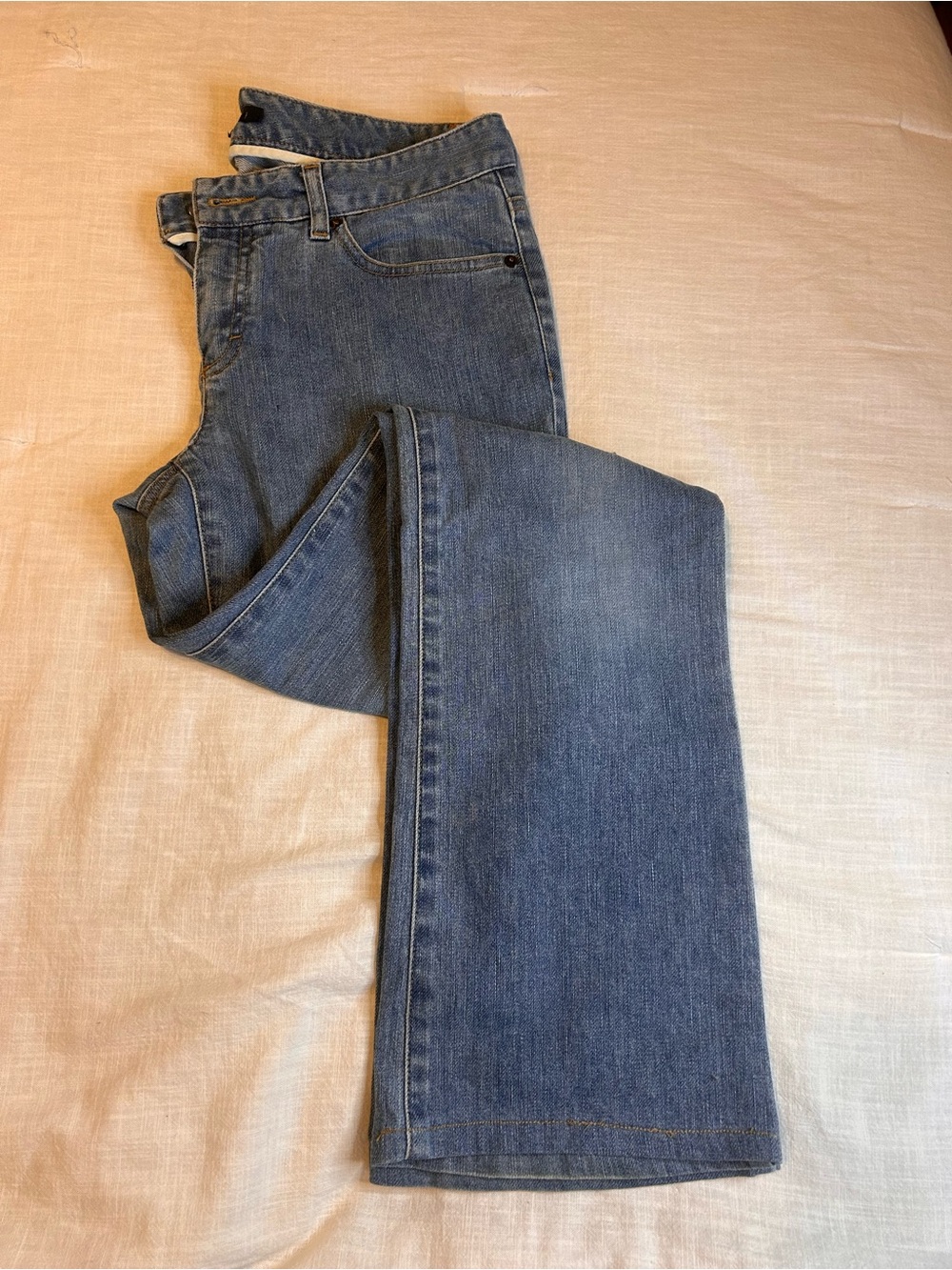 Theory Women's Wide-Leg Jeans in Blue Wash - Picture 3 of 4